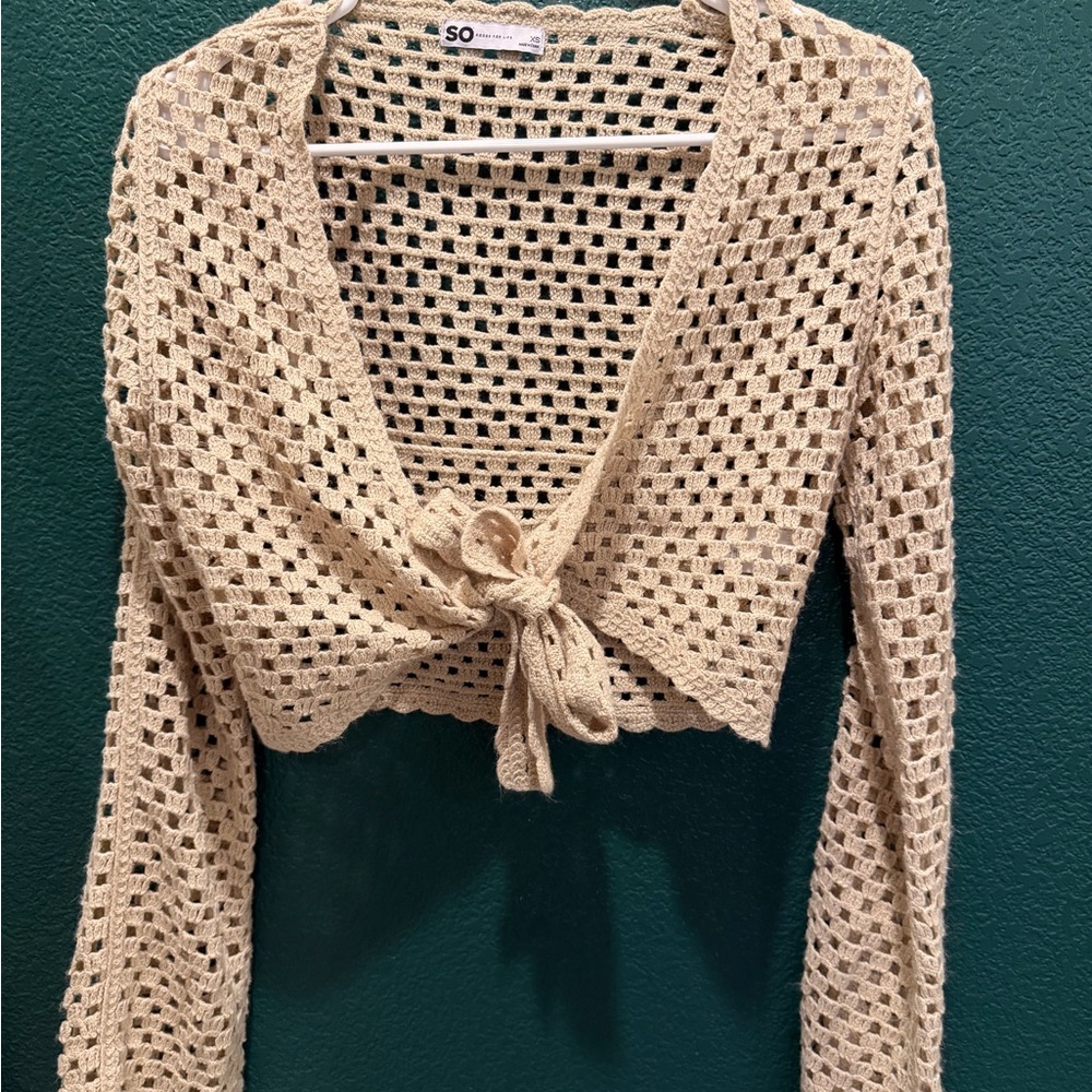 SO Women's Cream Open-Knit Shrug